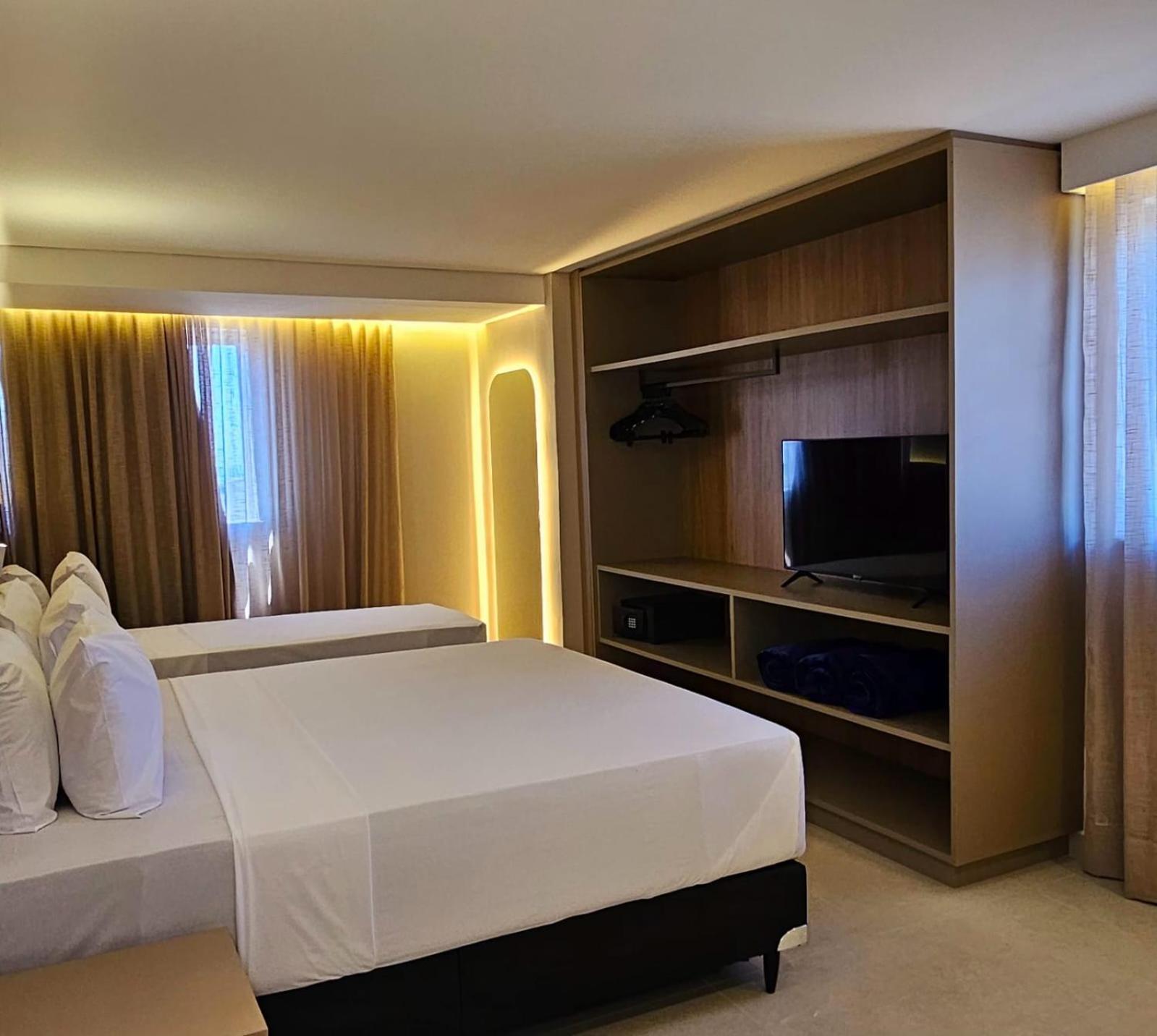 Caicara Hotel 4*